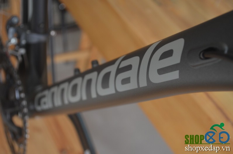 Xe dap toan thang-Xe đạp cuộc Canondale Synapse Claris 8 2016