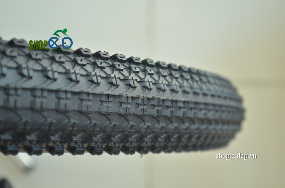 Xe đạp thể thao TrinX X3 lốp rộng