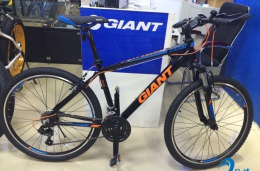 Xe đạp địa hình GIANT 2016 Rincon 650