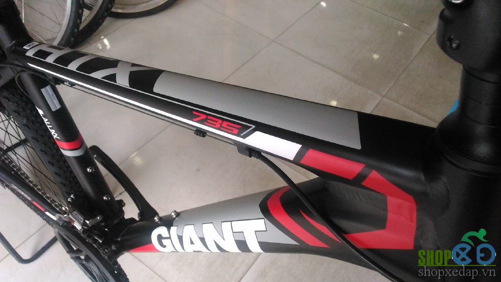 Xe đạp địa hình Giant 2018 ATX 735 khung sườn