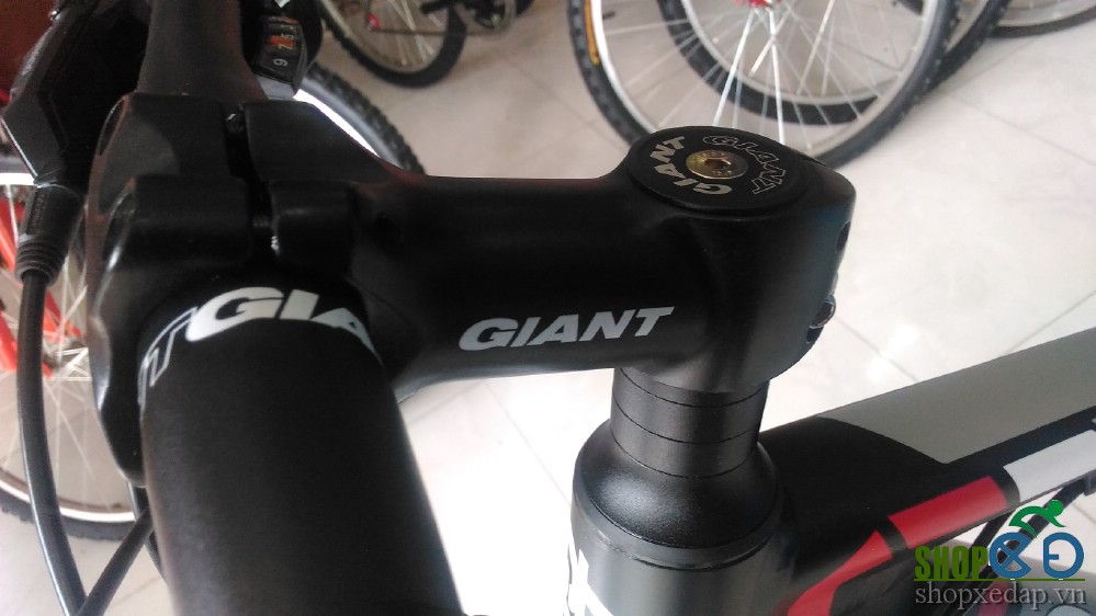 Xe đạp địa hình Giant 2018 ATX 735 potang