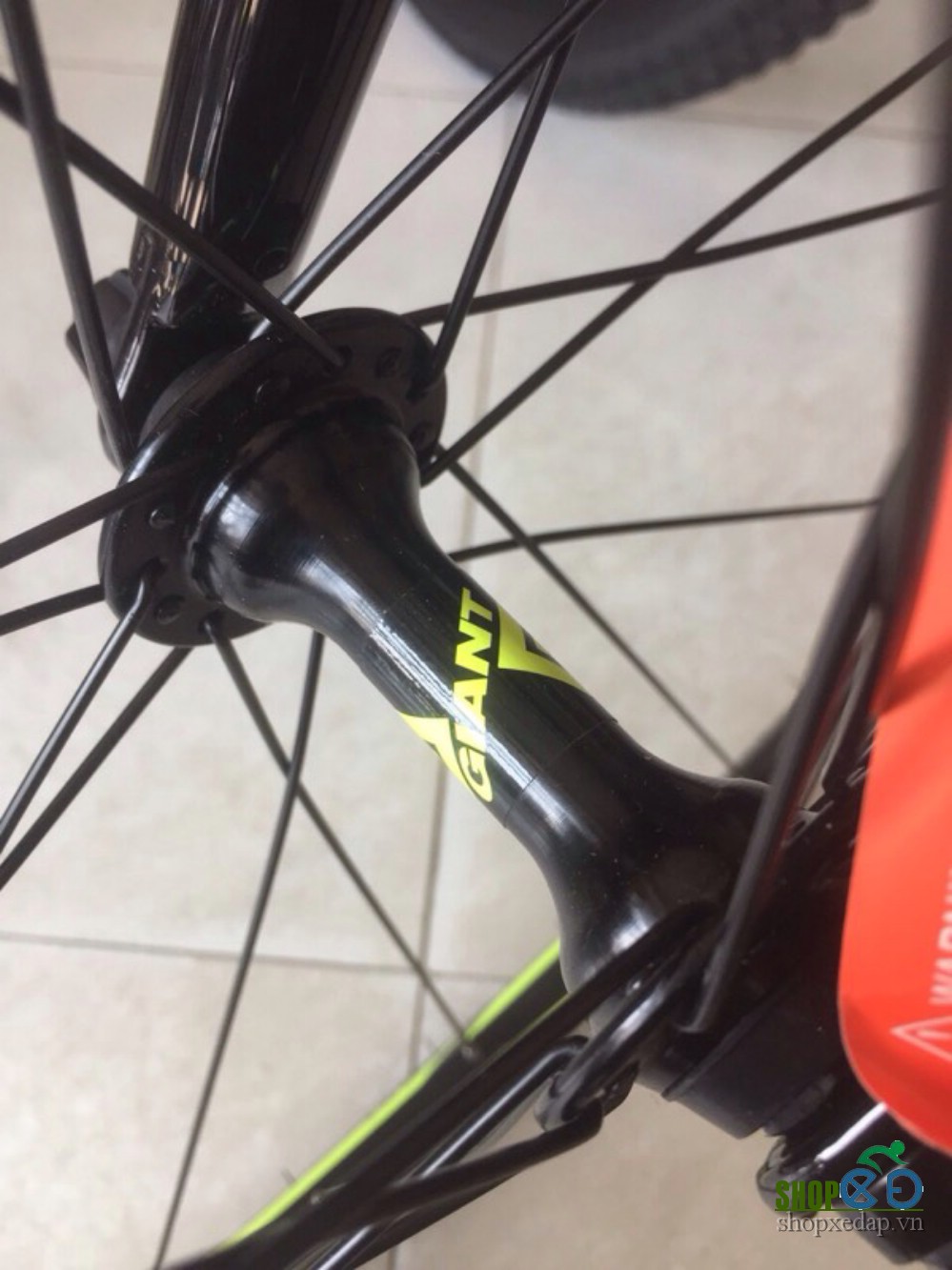 Xe đạp đua GIANT 2017 OCR 2800 Đen xanh lá