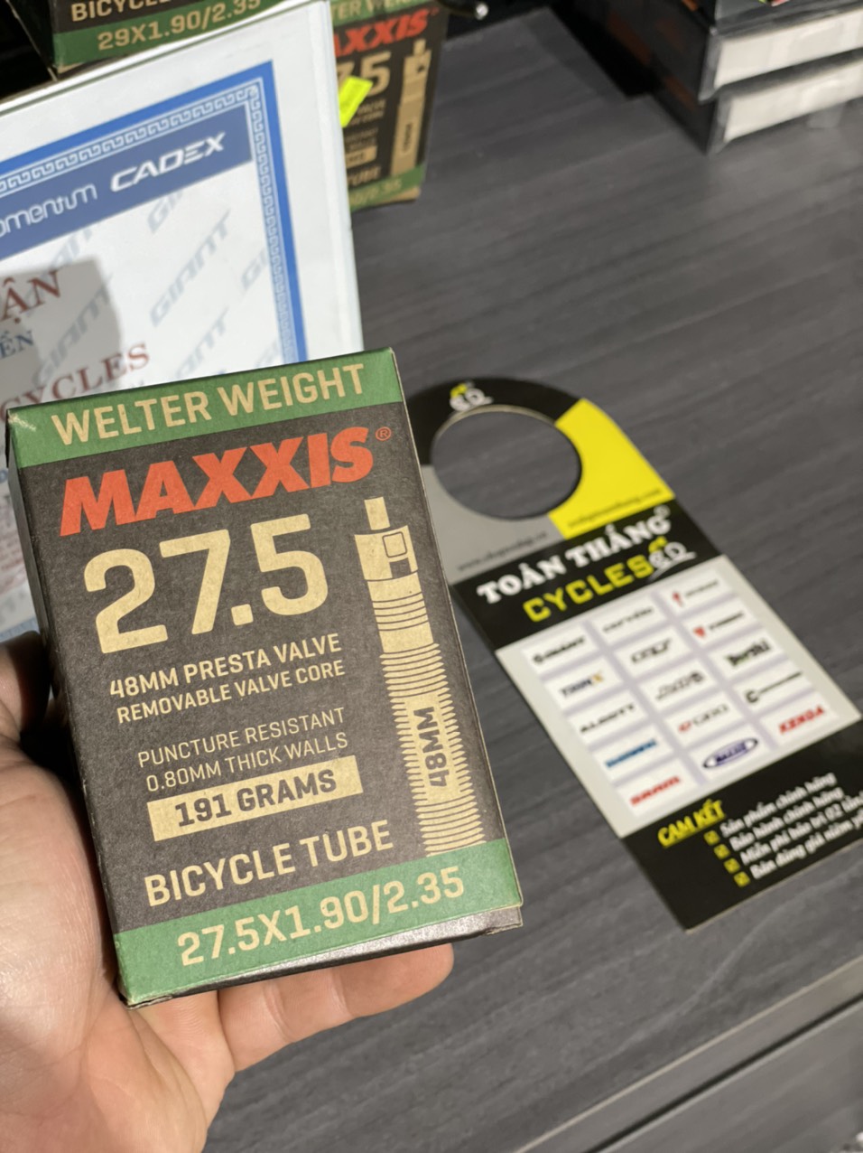 Ruột xe đạp Maxxis 27.5x1.9-2.35 van dài 48mm(Pháp)