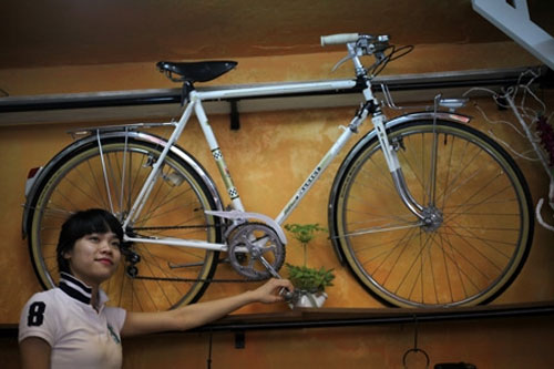 Gom xe đạp cũ tặng học sinh nghèo  VnExpress