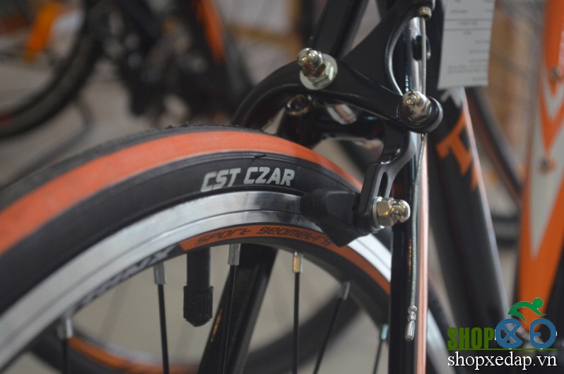 Xe đạp đua TRINX TEMPO 1.0 2016 khung sườn