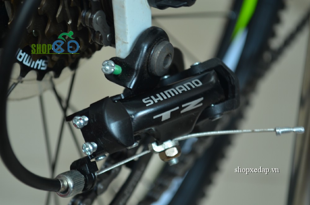 Xe đạp thể thao TrinX M188 đề sau shimano TZ