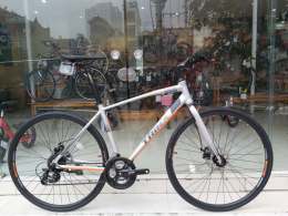 Xe đạp thể thao TRINX FREE 2.0 2019 Silver Orange