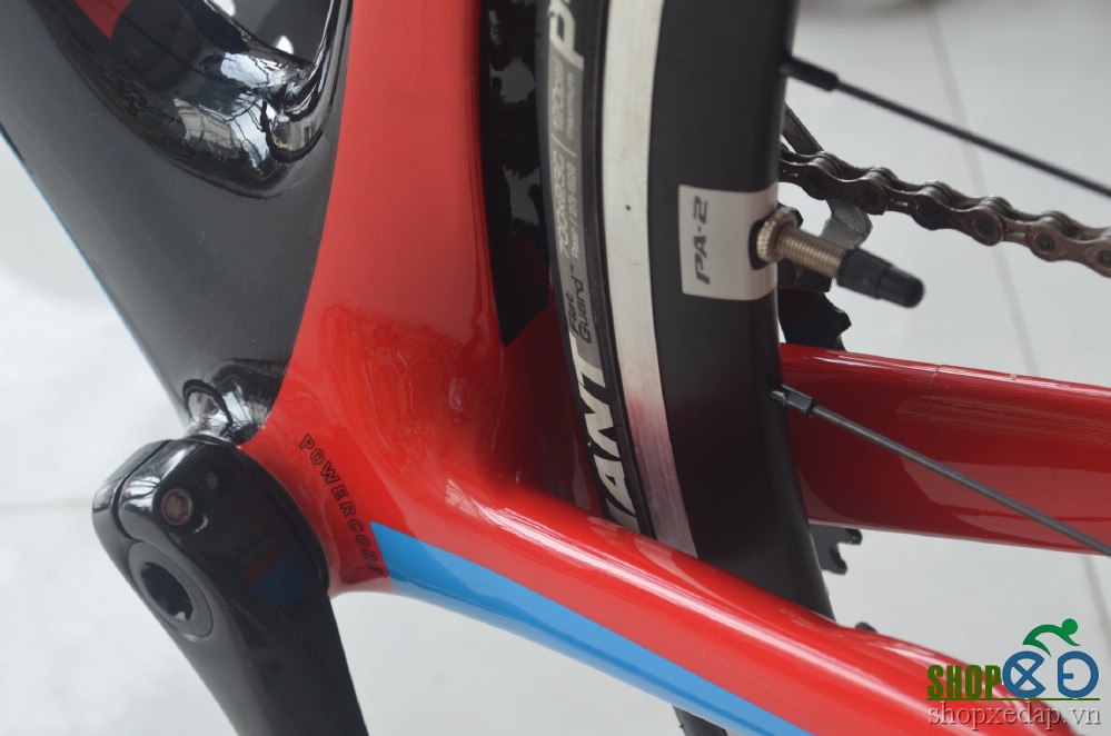 Xe đạp đua GIANT 2016 Propel Advance 2 Khung Propel khung trục giữa