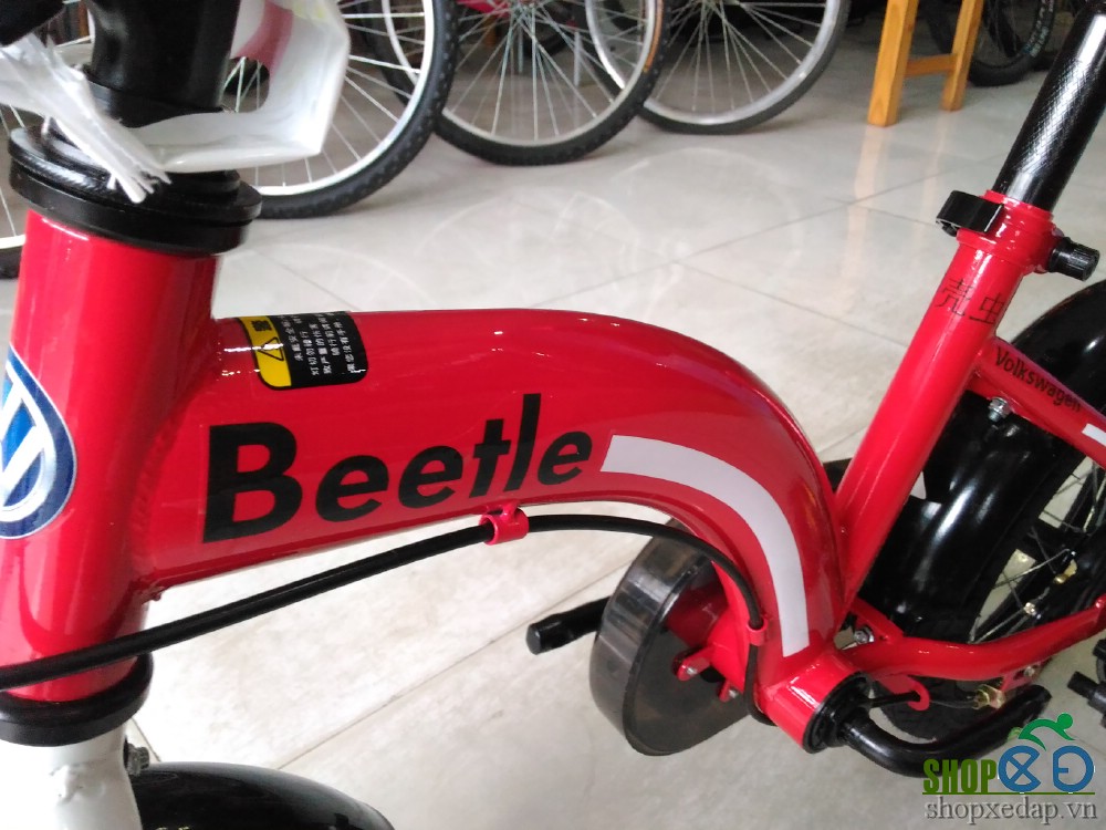 Xe đạp trẻ em Volkswagen Beetle 12 đỏ