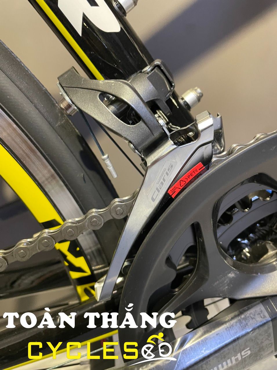 Xe đạp thể thao đua Giant OCR 5300 2019 Đen Vàng