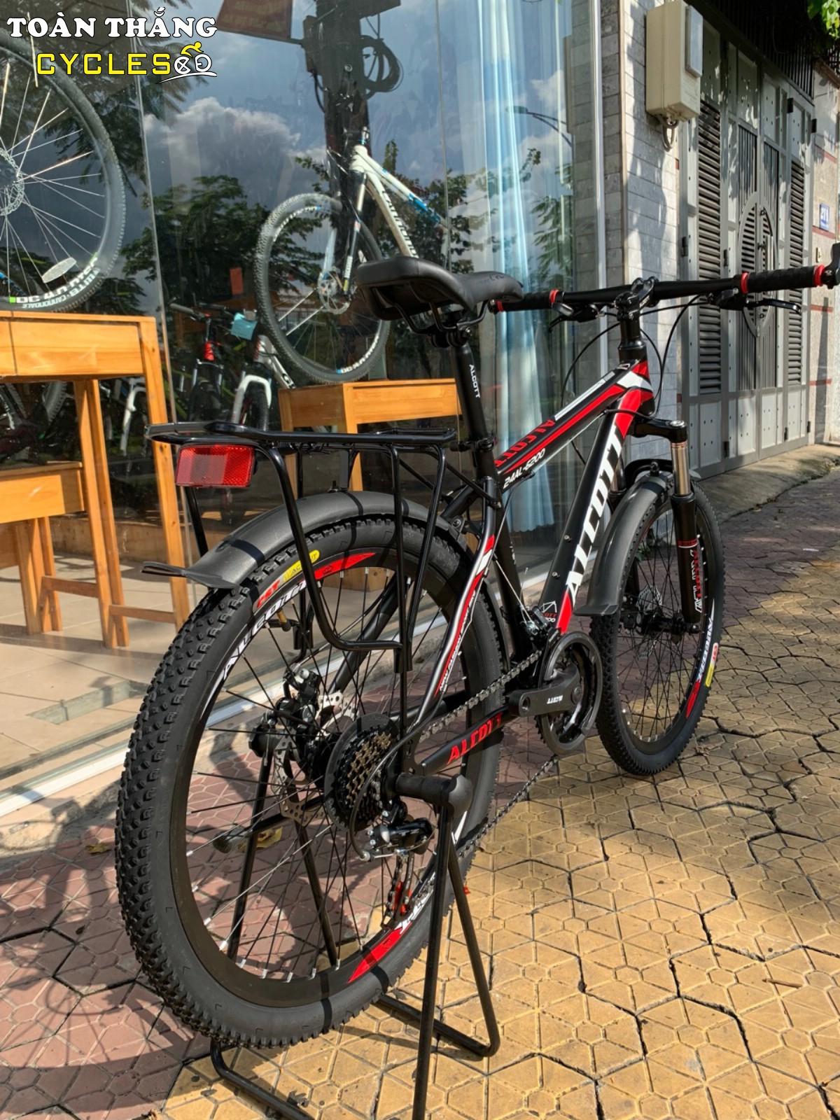 Xe đạp địa hình Alcott 24AL-6200 Black Red