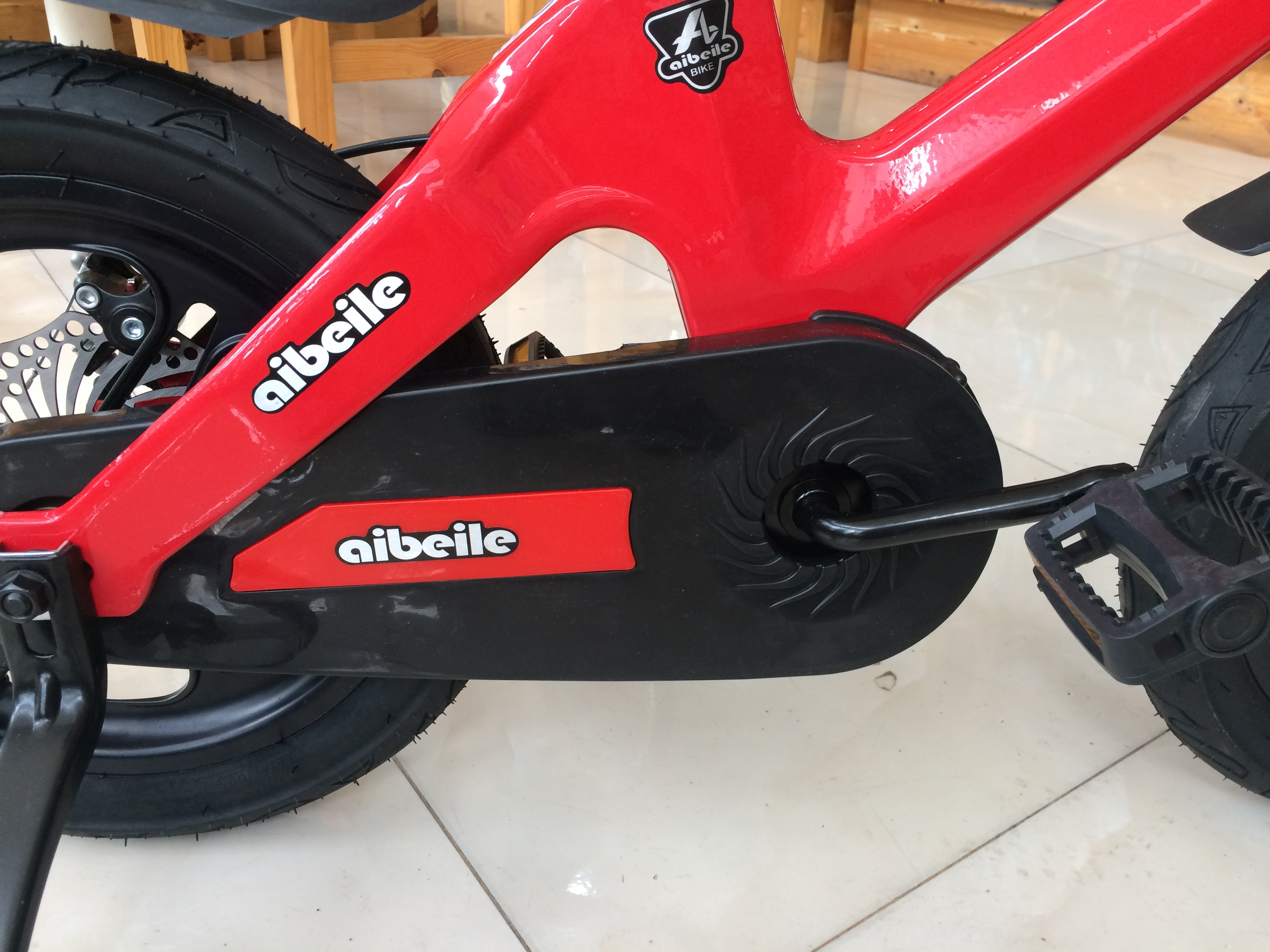 Xe đạp trẻ em Aibeile Kid 14 Red