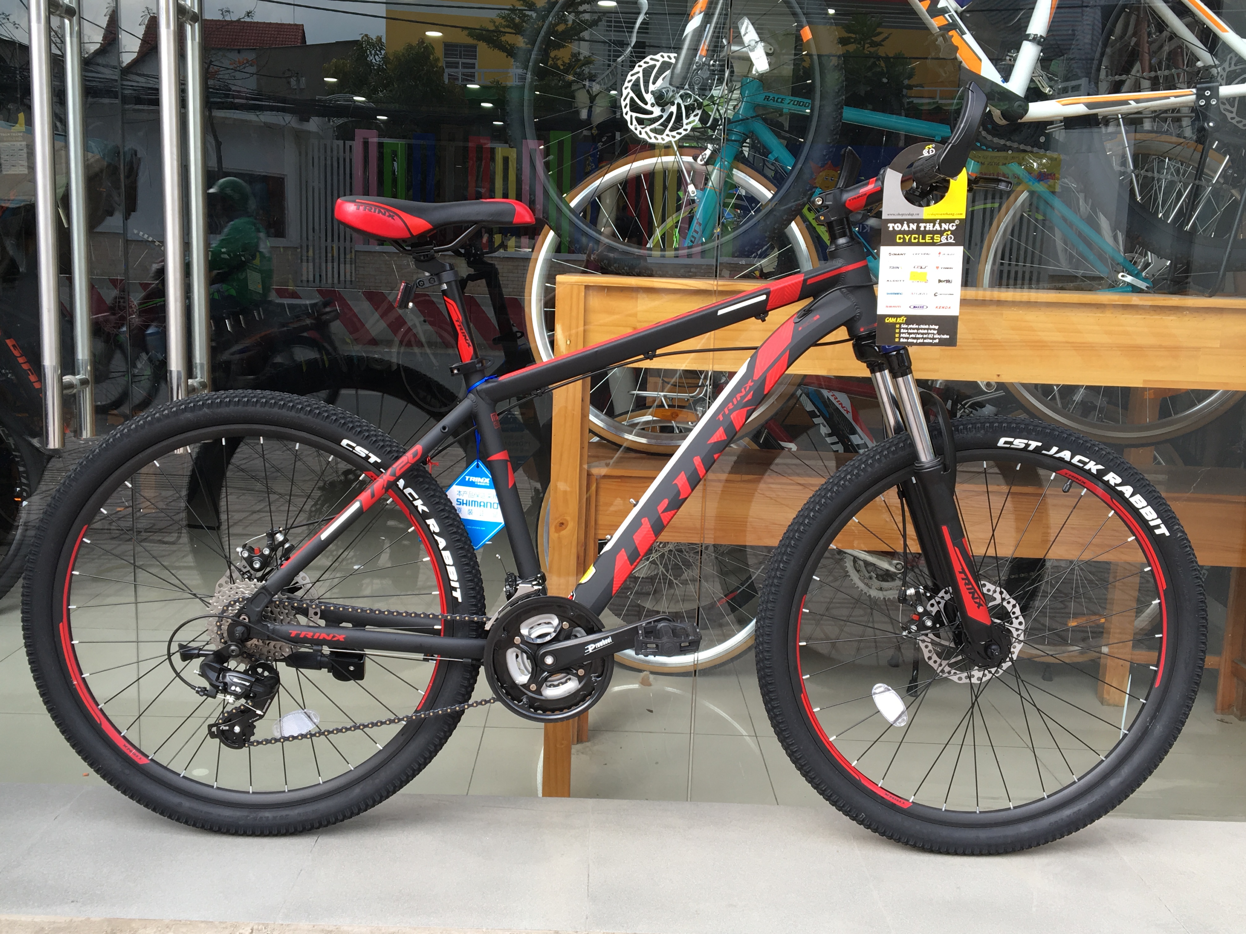 Xe đạp địa hình TrinX TX20 2018 Black Red