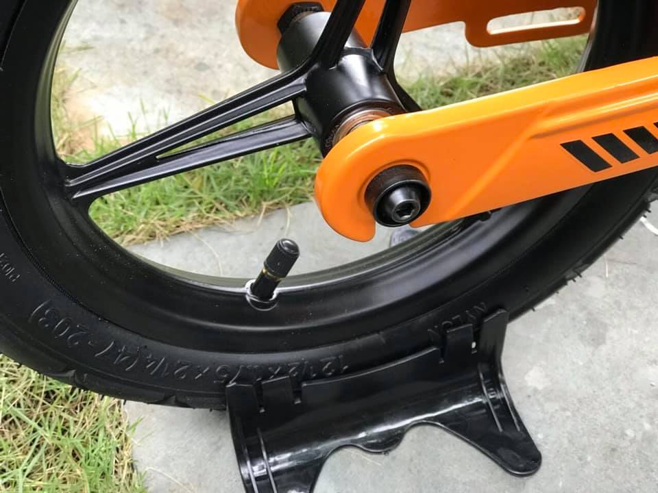 Xe đạp cân bằng LanQ FD1249 2019