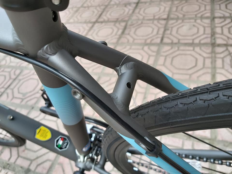 Xe đạp thể thao TRINX FREE 2.0 2019 Grey Black Grey