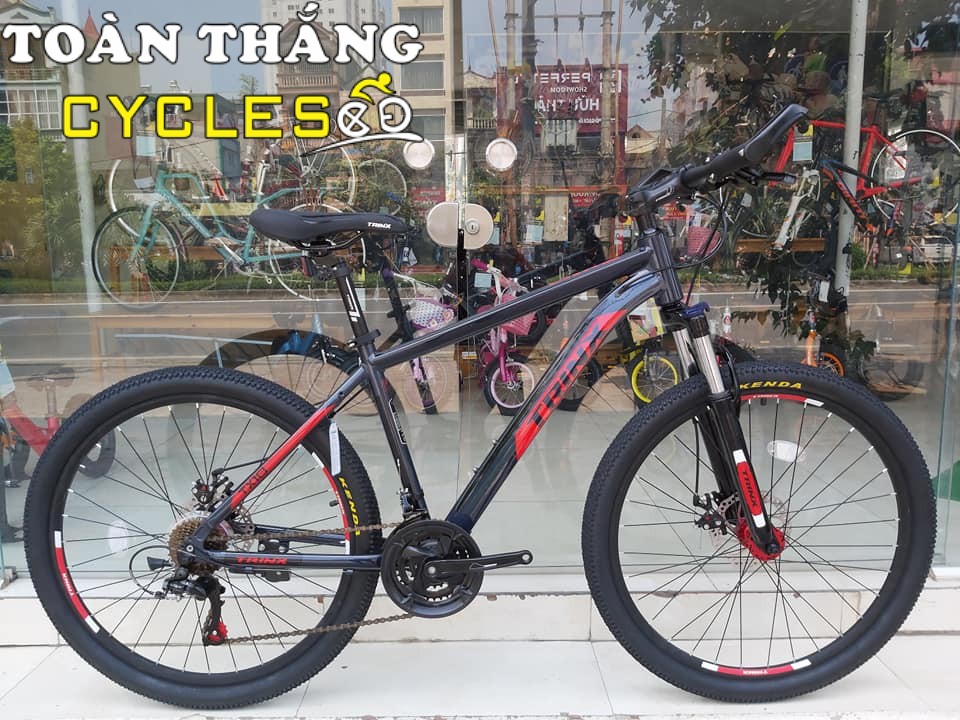 Xe đạp địa hình TrinX TX18 2019 Gray Black Red