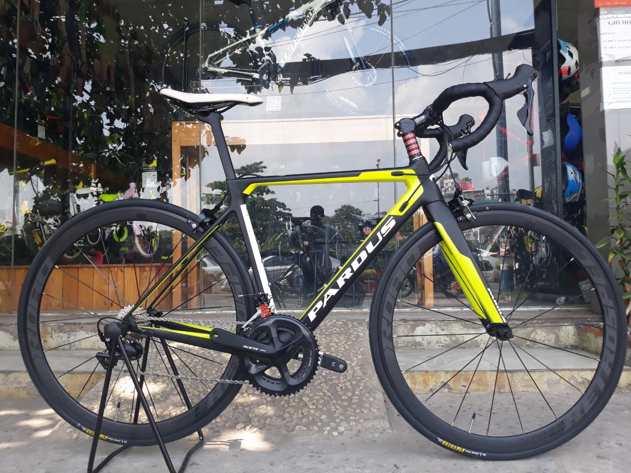 Xe đạp đua Pardus Supper 3 105 R700 Black Yellow