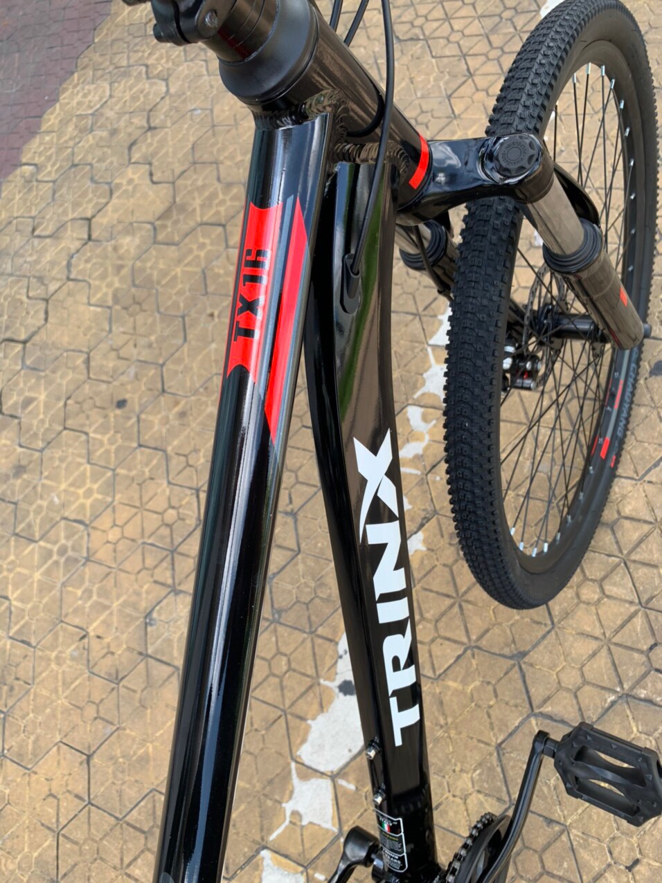 Xe đạp địa hình TrinX TX16 27.5 2020 Đen Đỏ