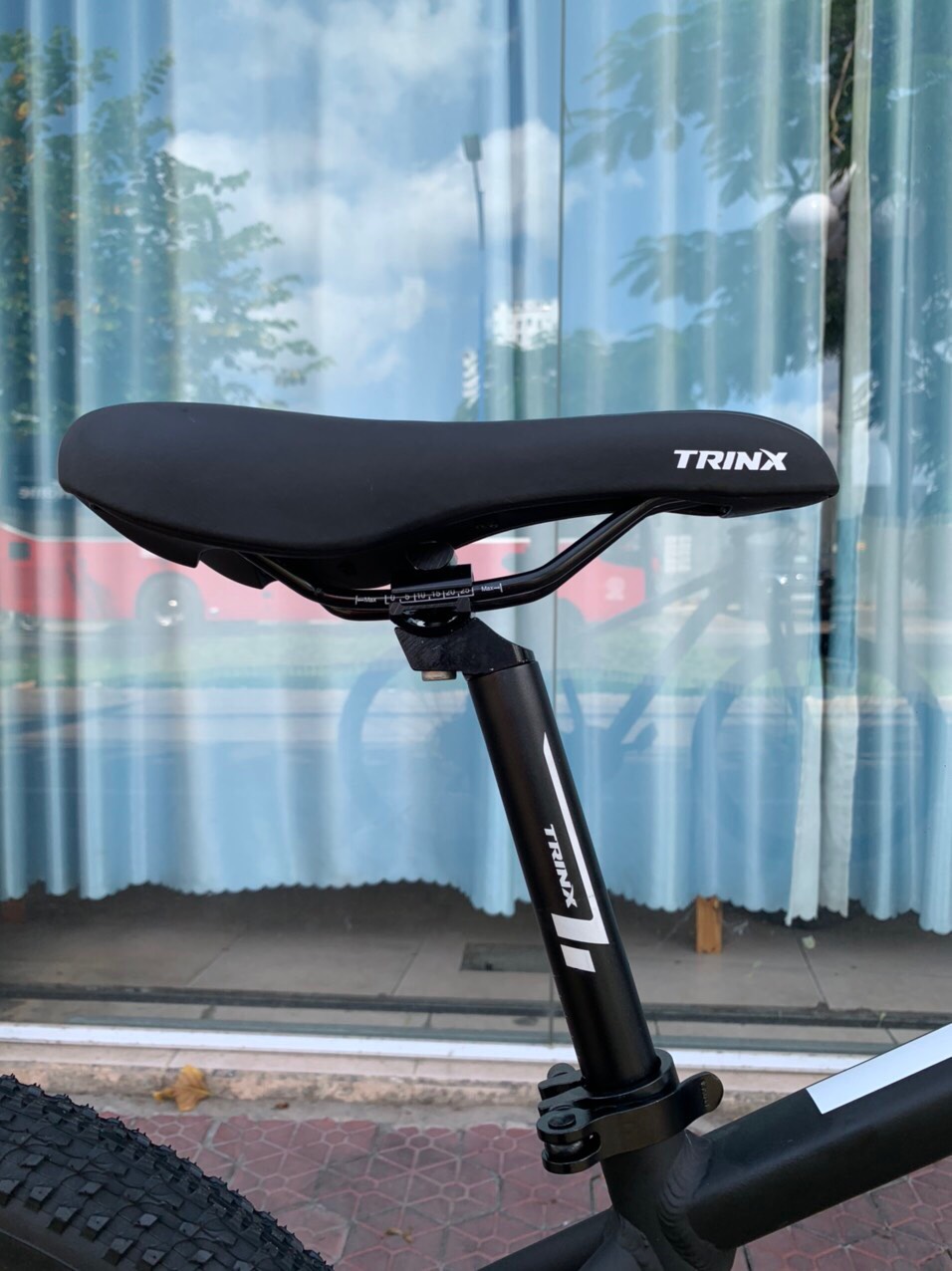Xe đạp địa hình TrinX TX18 27.5 2020 Đen Xanh Dương