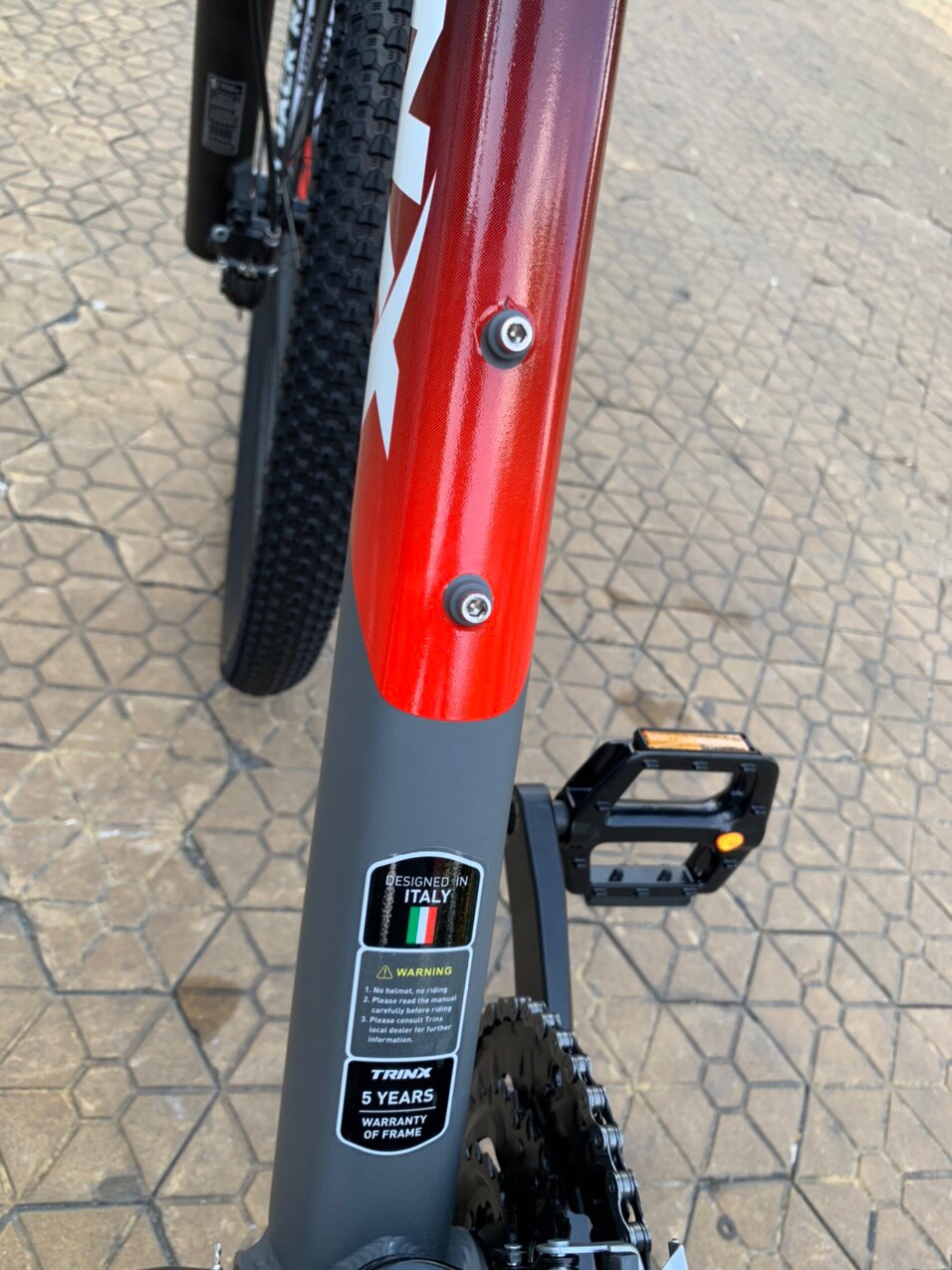 Xe đạp địa hình TRINX TX28 2021 Xám đỏ