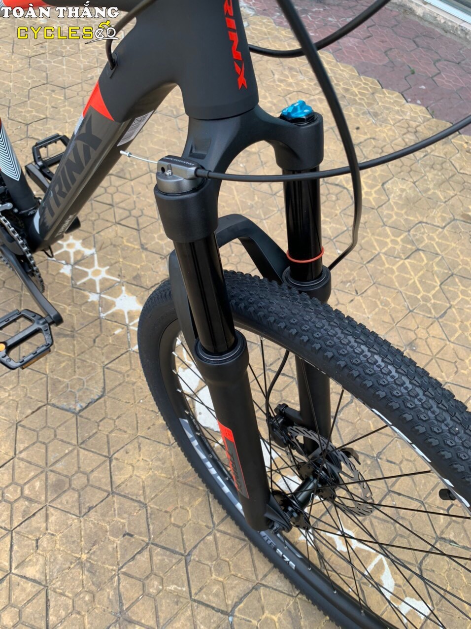 Xe đạp địa hình TRINX X1 27.5 2021 Đen đỏ