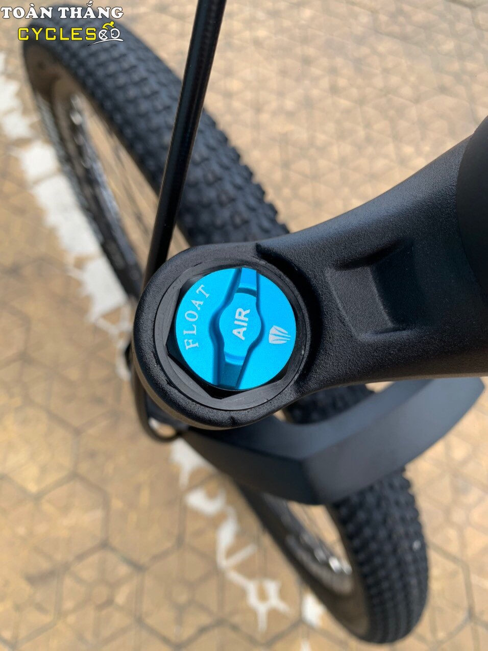 Xe đạp địa hình TRINX X1 27.5 2021  Đen xanh dương