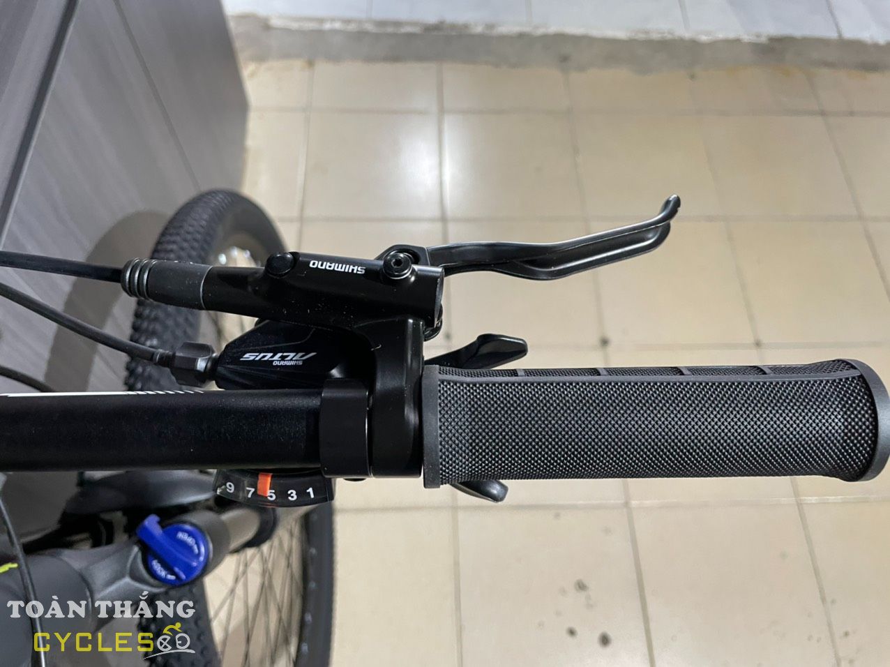 Xe đạp địa hình TRINX Elite D700 Altus 27.5 2022 Black Green