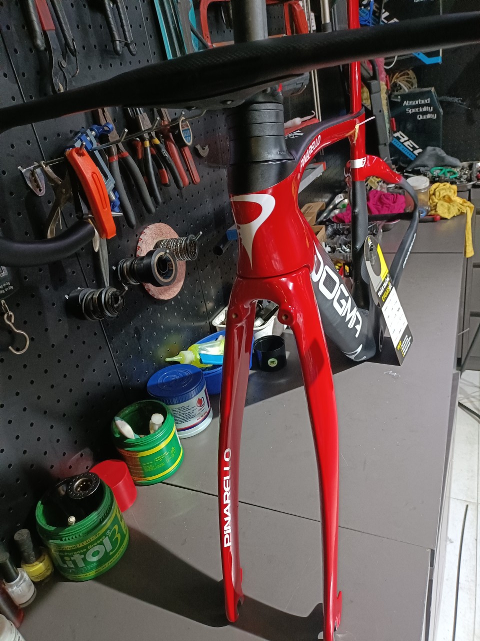Khung xe đạp Pinarello F14 Đỏ Đen
