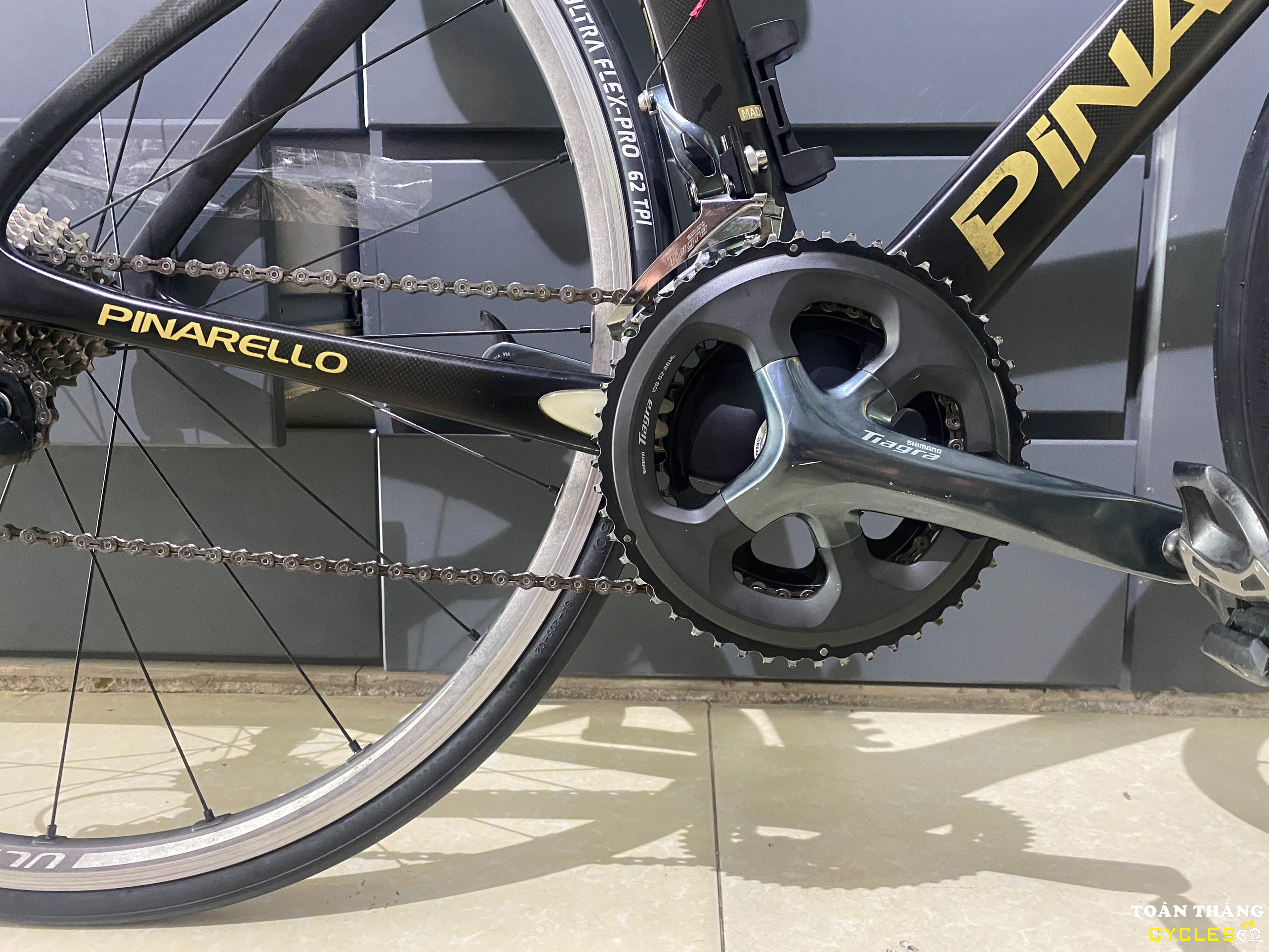 Xe đạp đua Pinarello F10 Tiagra R4700 2x10 tốc độ Bánh Ultegra 97%