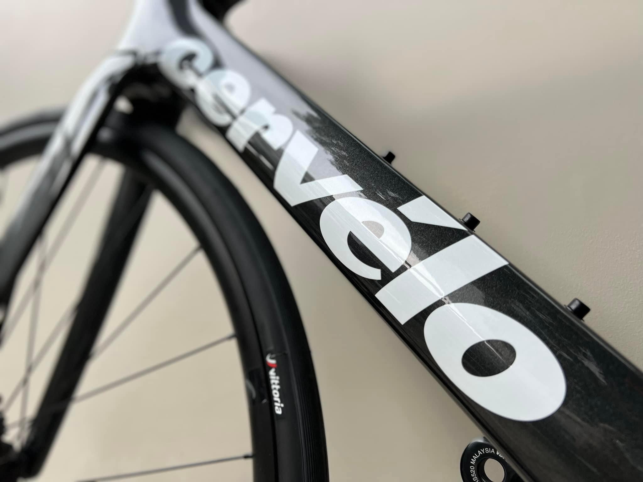 Xe đạp đua Cervelo Soloist Ultegra 2023