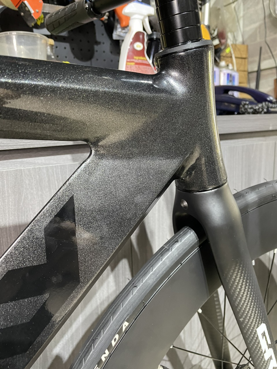 Xe đạp Fixed Gear Gray F15 full nhôm vành cao 8 phân