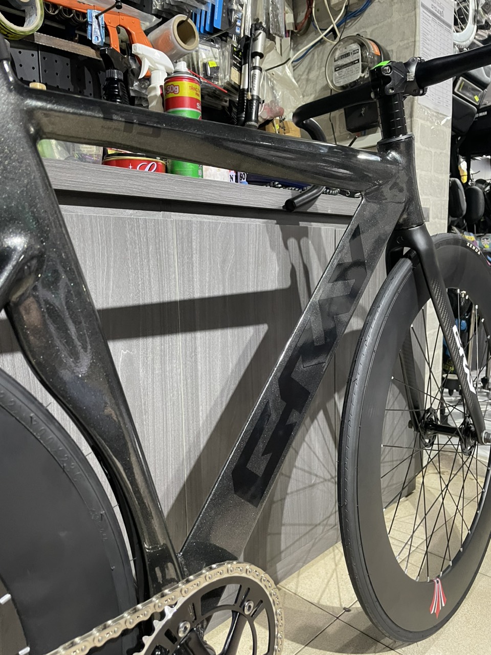 Xe đạp Fixed Gear Gray Full nhôm vành cao 8 phân