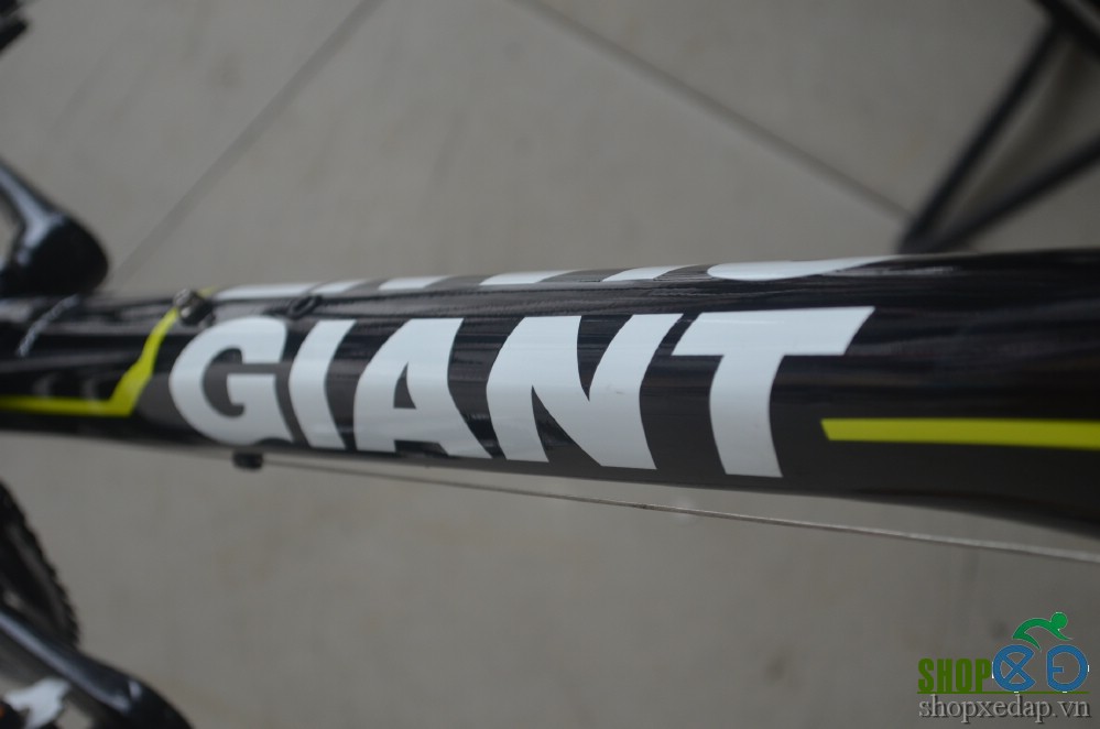 Xe đạp thể thao cuộc GIANT OCR 2800 2016 tẹm nhãn